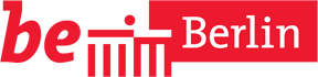 Logo be Berlin. Buchstaben "be", Grafik Brandenburger Tor, Wort Berlin in Fläche. Alles rot.